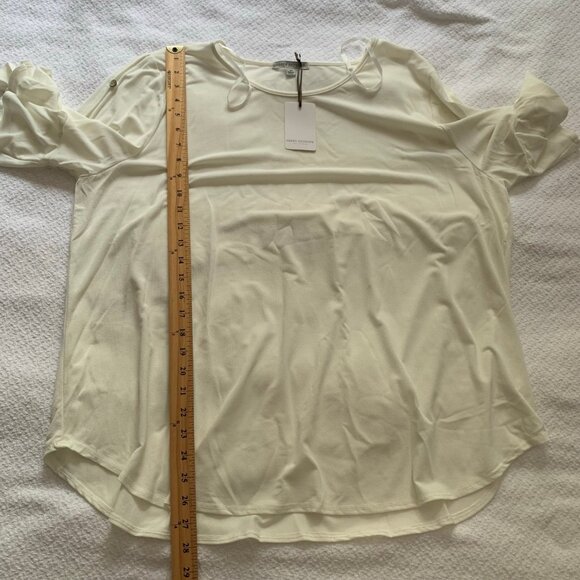 NEW Green Envelope white ruffle button sleeve detail stretchy pullover flowy top - Picture 10 of 10